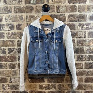 Hollister Blue Denim Jacket with Light Gray Hood Juniors Sz M